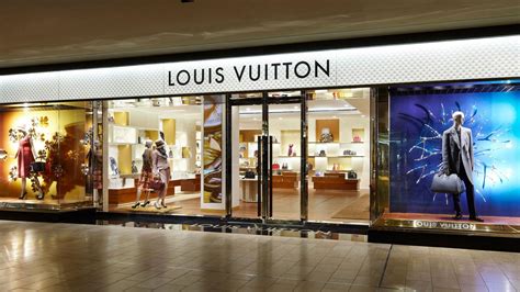 louis vuitton in sawgrass mall|chestnut hill louis vuitton.